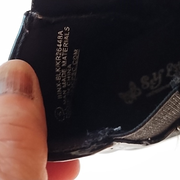 Black Cat Face Boots for Kids EUC Size Toddler 5. - Picture 6 of 6